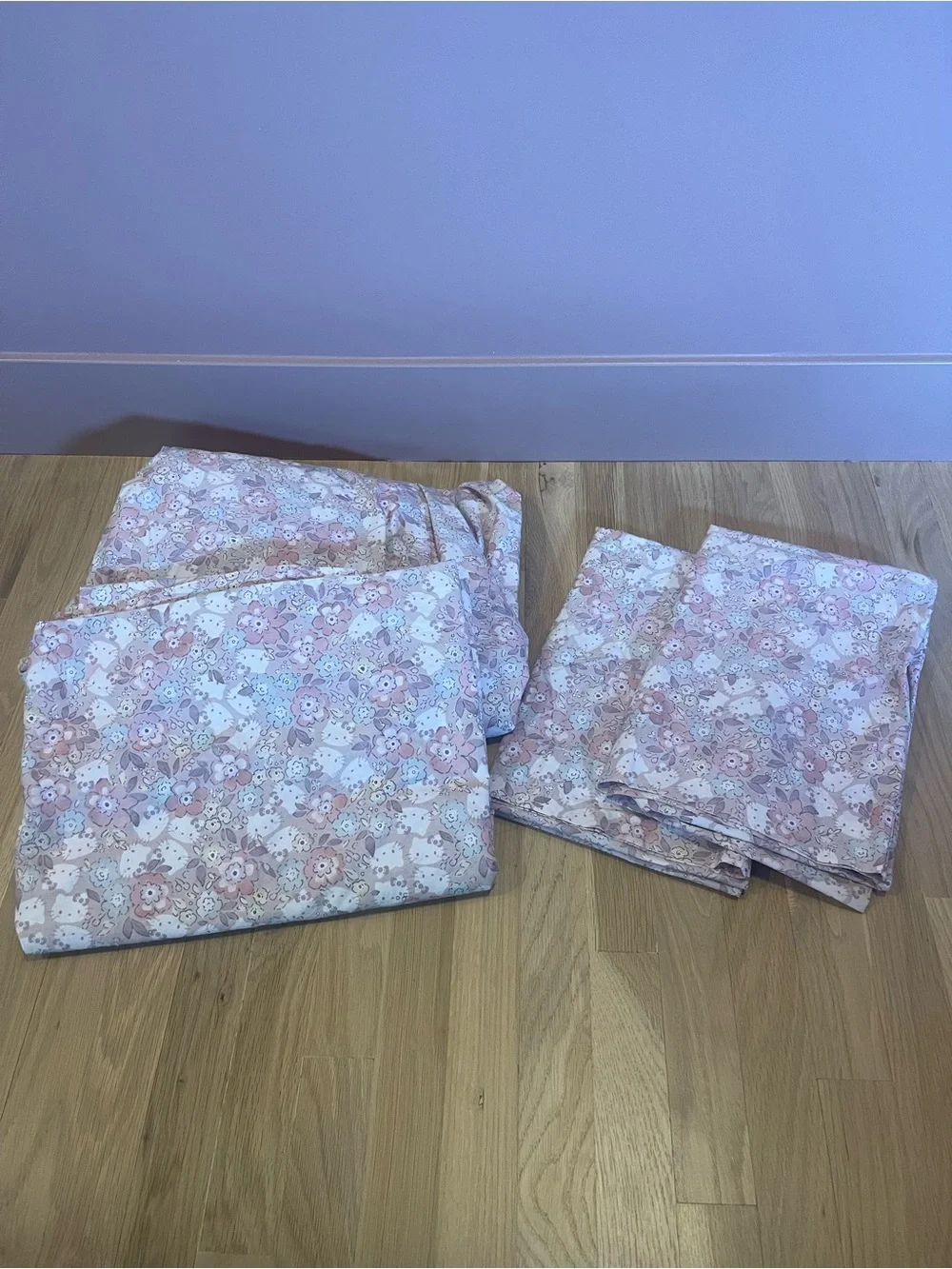 Pottery Barn Teen x Hello Kitty Organic Cotton Full Sheet Set Floral Pink